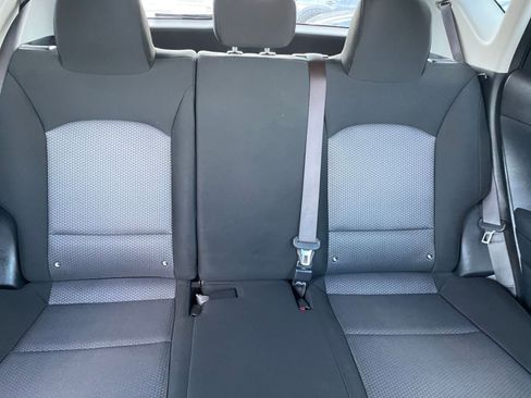 Used 2025 Kia Soul LX w/ LX Technology Package image 36