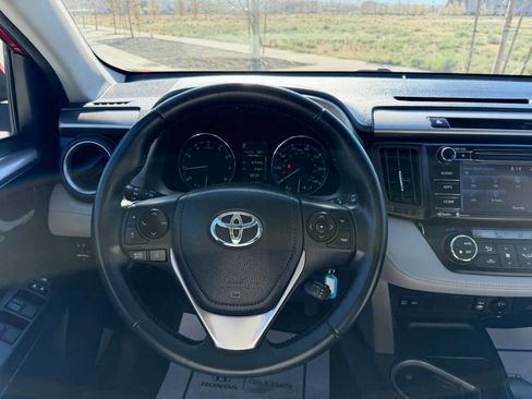 Used 2016 Toyota RAV4 XLE image 22