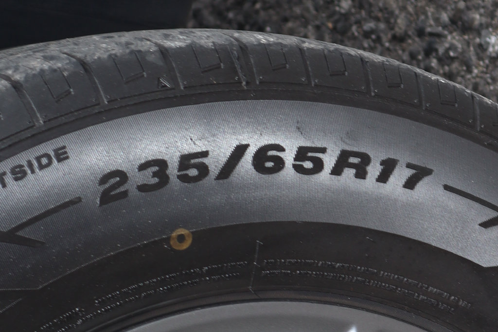 Used 2023 Nissan Rogue S FWD image 39