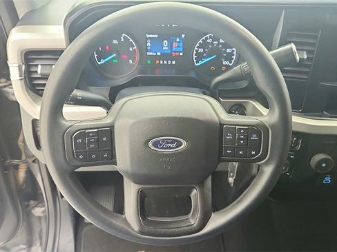 Used 2024 Ford F250 XLT image 13