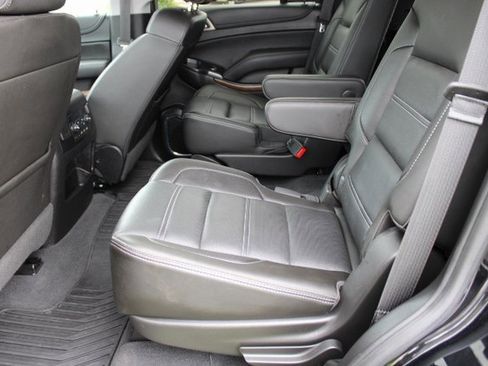 Used 2019 GMC Yukon Denali w/ Denali Ultimate Package image 22