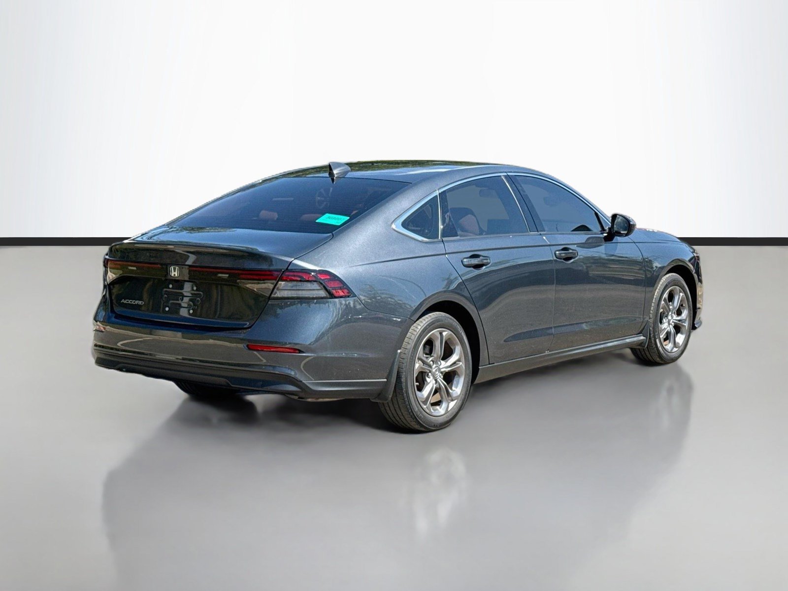 Used 2023 Honda Accord EX image 7