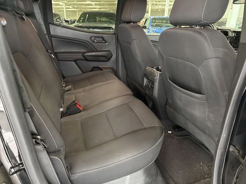 Used 2023 Chevrolet Colorado LT w/ LT Convenience Package II image 7