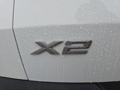 Used 2026 BMW X2 xDrive28i image 8