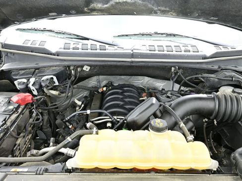 Used 2018 Ford F150 Lariat w/ Equipment Group 502A Luxury image 26