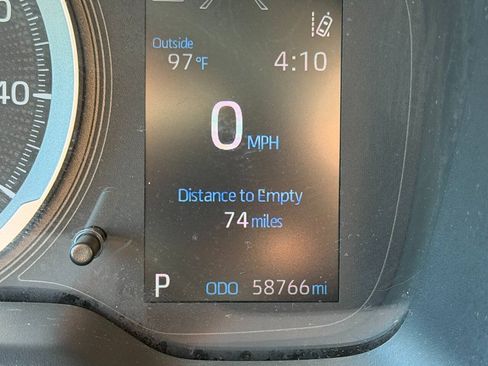 Used 2022 Toyota Corolla LE FWD image 15
