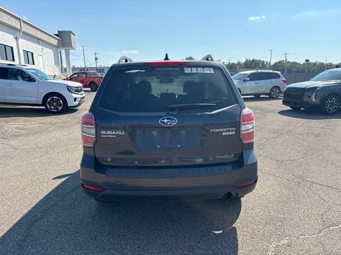 Used 2016 Subaru Forester 2.5i Premium AWD/4WD image 6