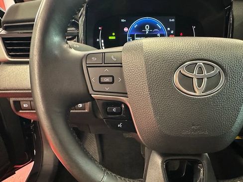 Used 2025 Toyota Camry LE w/ Convenience Package AWD/4WD image 20