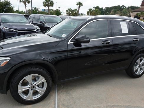 Used 2018 Mercedes-Benz GLC 300 image 6