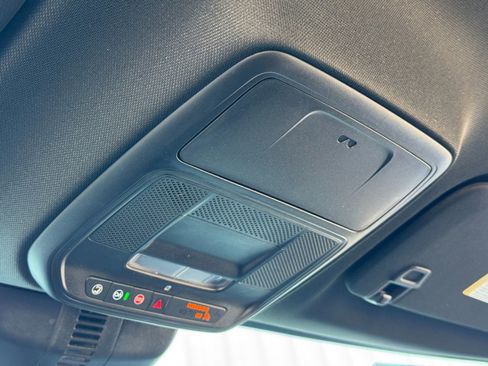 Used 2024 Chevrolet Traverse Z71 w/ Enhanced Driving Package image 29