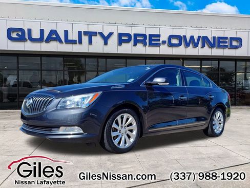 Used 2015 Buick LaCrosse Leather image 1