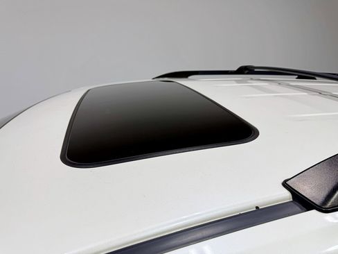 Used 2017 Honda Odyssey Touring image 10