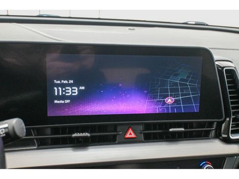 Used 2023 Kia Sportage EX image 19