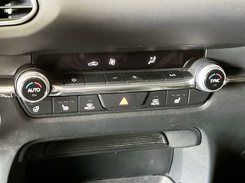 Used 2023 MAZDA CX-30 2.5 Turbo w/ Premium Package AWD/4WD image 16