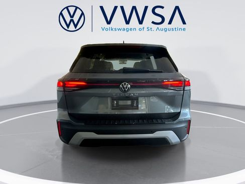 New 2026 Volkswagen Tiguan S FWD image 7