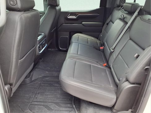 Used 2024 GMC Sierra 1500 SLT w/ SLT Premium Plus Package AWD/4WD image 20