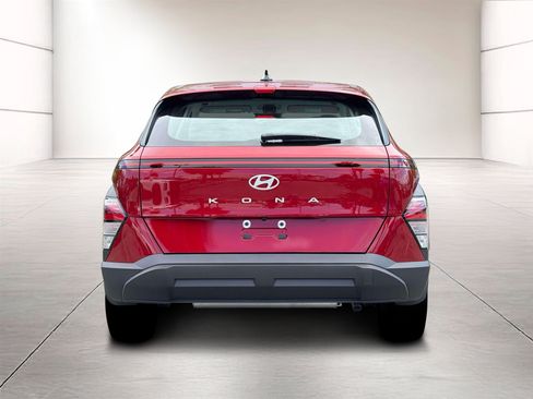 Certified 2026 Hyundai Kona SE FWD image 6
