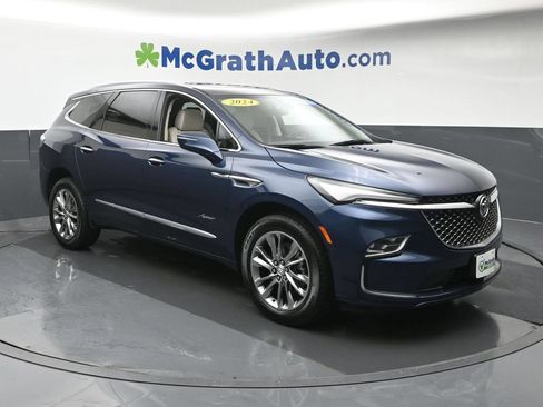 Used 2024 Buick Enclave Avenir w/ Avenir Technology Package AWD/4WD image 2