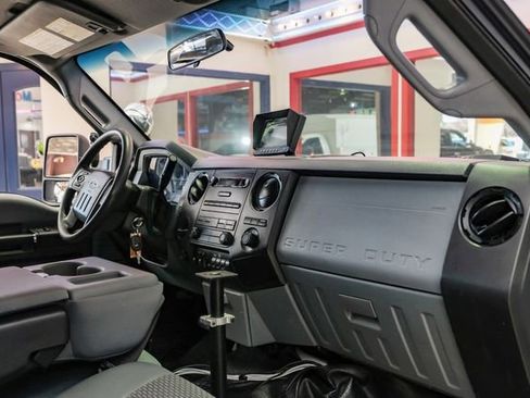 Used 2015 Ford F350 XL w/ Power Equipment Group image 15