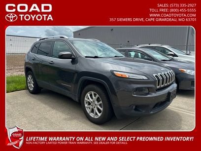 Used 2017 Jeep Cherokee Latitude w/ Comfort/Convenience Group