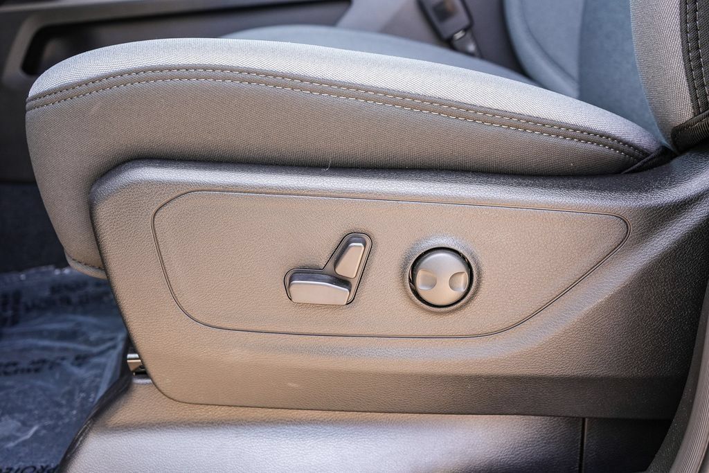 New 2026 RAM 1500 Lone Star RWD image 21