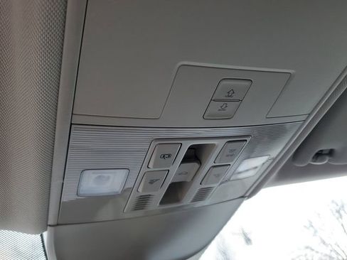 New 2026 Volkswagen Taos SE image 33