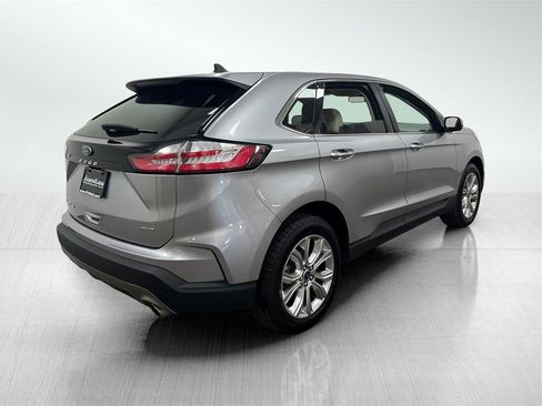 Used 2022 Ford Edge Titanium image 7
