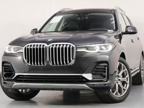 Used 2019 BMW X7 xDrive40i w/ Premium Package image 3