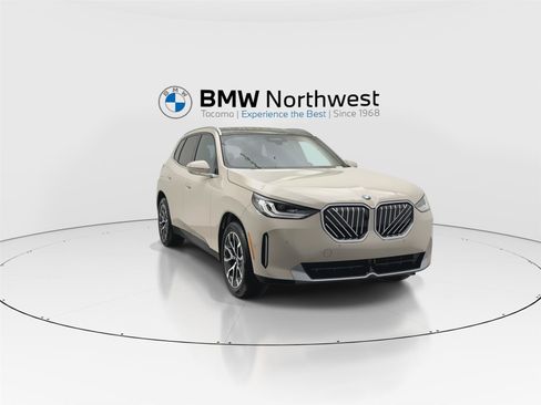New 2026 BMW X3 xDrive30 w/ Premium Package image 7