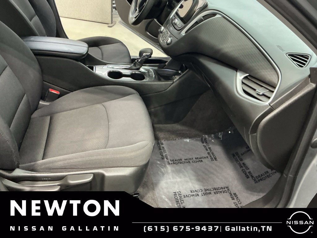 Used 2023 Chevrolet Malibu LT FWD image 12