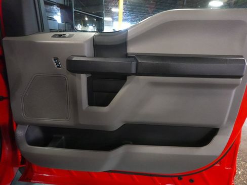 Used 2021 Ford F250 XL w/ Power Equipment Group image 10