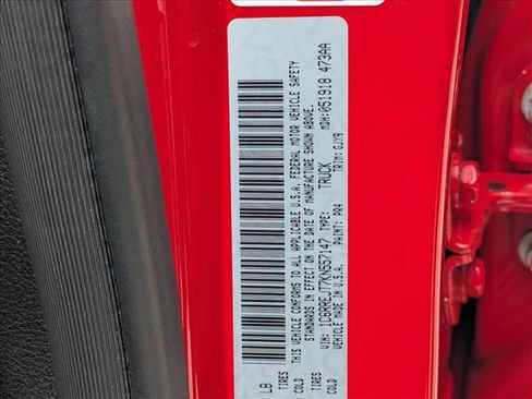 Used 2019 RAM 1500 Laramie RWD image 15