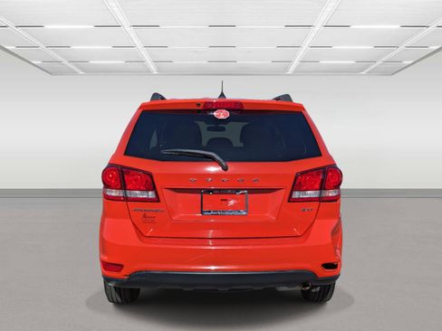 Used 2018 Dodge Journey SXT w/ Connectivity Group image 4