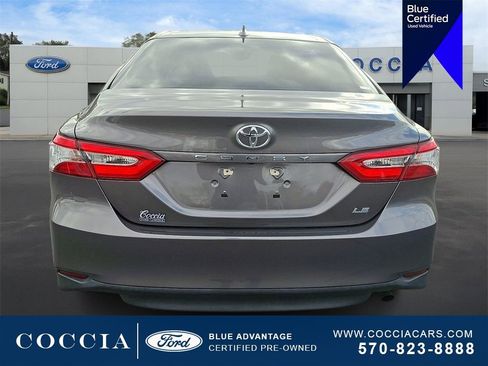 Used 2019 Toyota Camry LE image 5