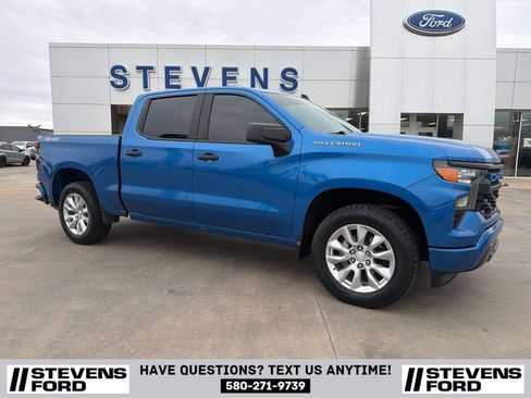 Used 2022 Chevrolet Silverado 1500 Custom image 1