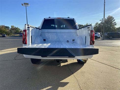 New 2025 Ford F150 XLT w/ Equipment Group 302A MID image 8
