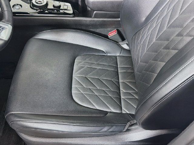 Used 2023 Kia Sportage X-Line AWD/4WD image 19