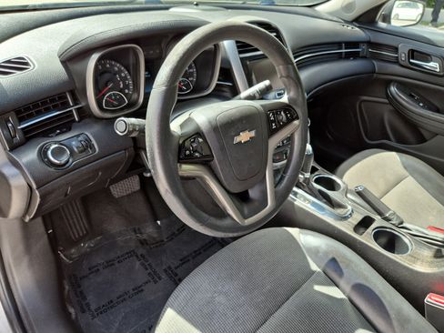 Used 2015 Chevrolet Malibu LT w/ Power Convenience Package image 19