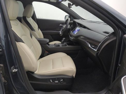 Used 2019 Cadillac XT4 Sport image 21