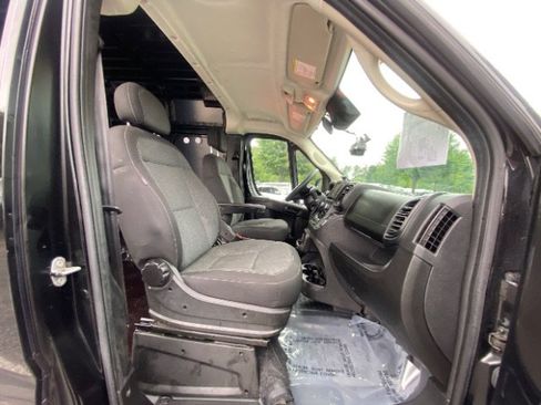Used 2023 RAM ProMaster 2500 FWD image 13