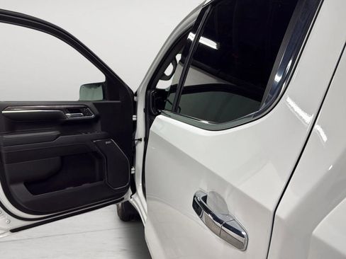 Used 2024 Chevrolet Silverado 1500 LTZ image 13