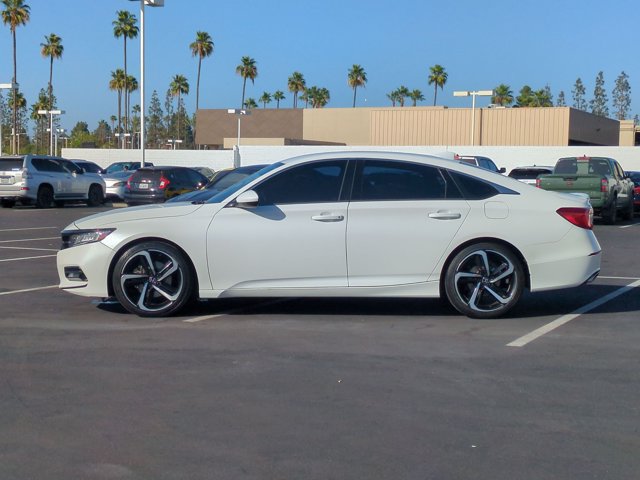 Used 2019 Honda Accord Sport image 9