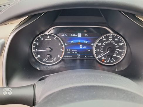 Used 2024 Nissan Murano SL image 13