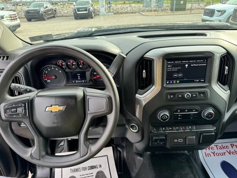 Used 2025 Chevrolet Silverado 3500 W/T AWD/4WD image 14
