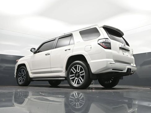 Used 2021 Toyota 4Runner Limited RWD image 40