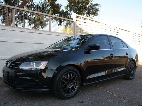 Used 2017 Volkswagen Jetta S image 21