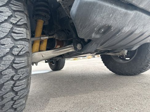 Used 2022 Ford Bronco Badlands image 5