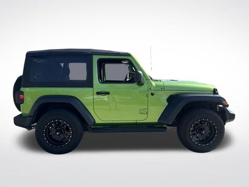 Used 2019 Jeep Wrangler Sport AWD/4WD image 7