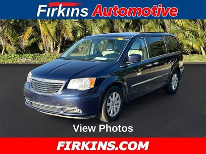 Used 2016 Chrysler Town & Country Touring w/ Driver Convenience Group