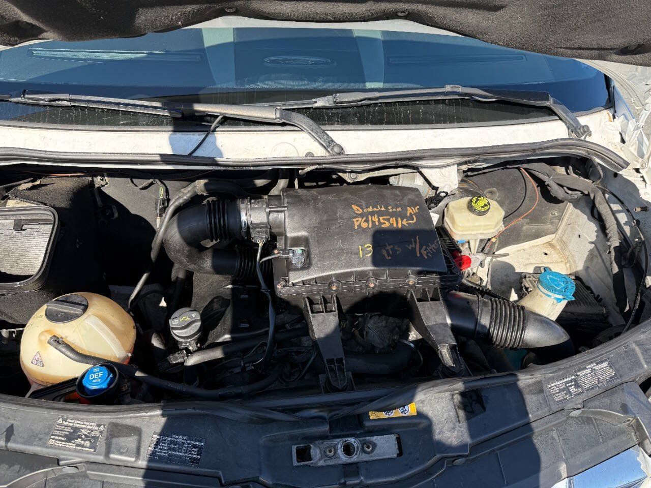 Used 2014 Freightliner Sprinter 3500 RWD image 23
